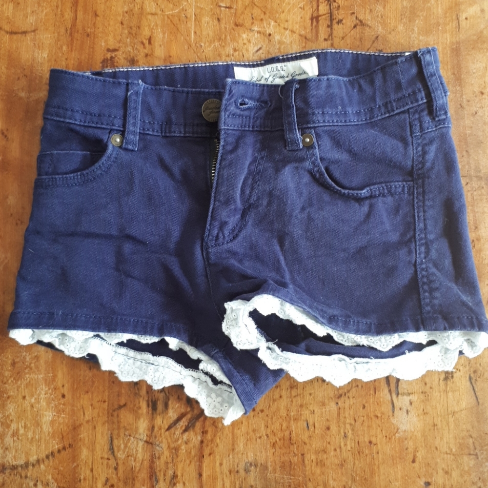 Size 8 girls adjustable  cotton shorts.